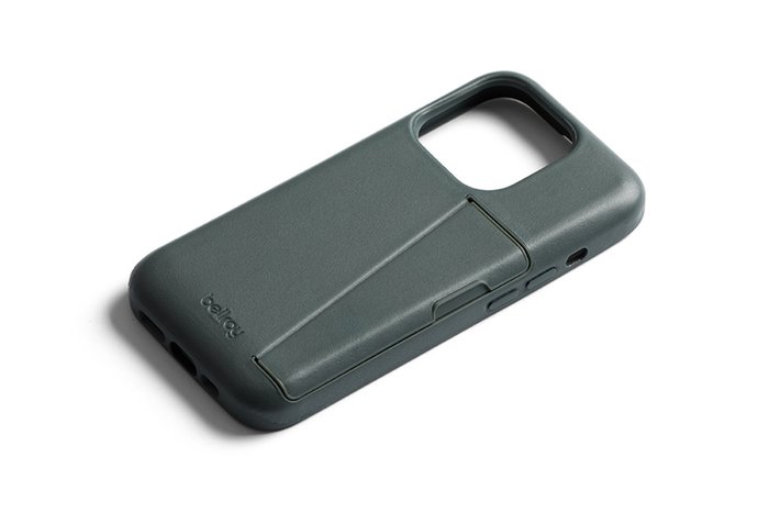 Bellroy iPhone 15 Pro 3 Card Case - Everglade | Optus